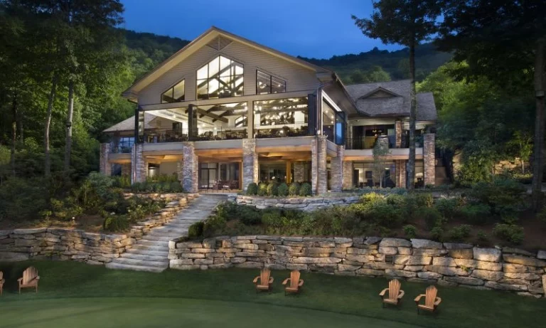 Old Edwards Inn and Spa in Highlands, NC Sold