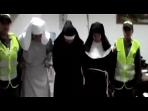 TRES MONJAS COLOMBIANAS DETENIDAS CON DROGA ACTIVARON LA MAXIMA ALERTA AEROPUERTO!